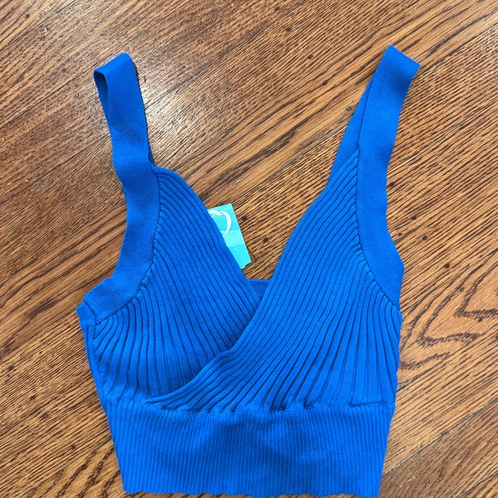 💙 NWT Luna Ivy Blue Criss-Cross Crop Top | Women’s Small |
